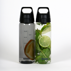 SIGG Total Color One juomapullo Transparent 0,6 L
