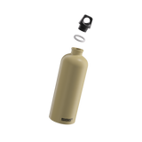 SIGG Traveller juomapullo Caramel Sand 1,0 L