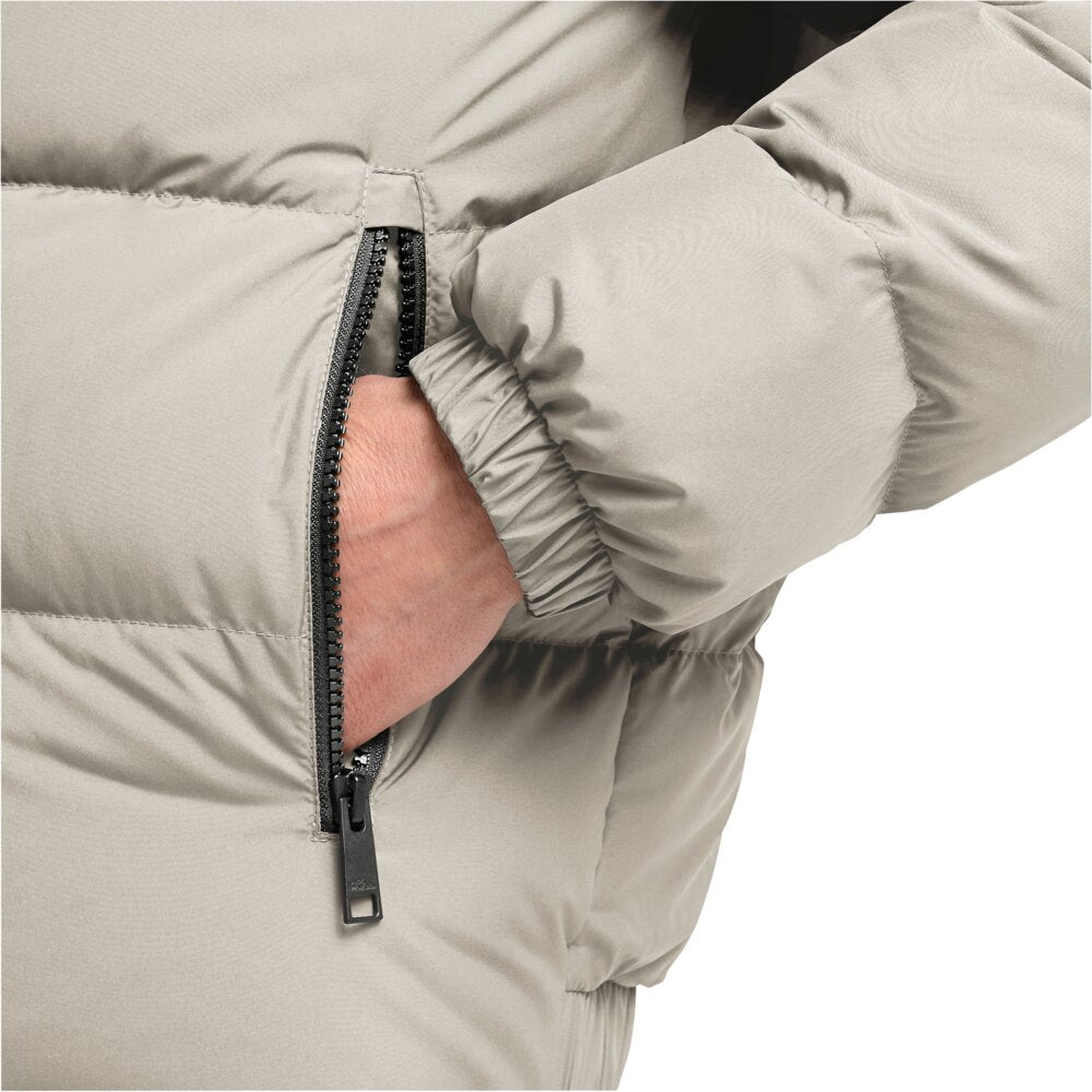 Jack Wolfskin Naisten Frozen Palace RDS Lyhyt talvitakki