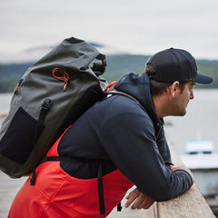 Grundéns Wayward WaterproofRoll Top reppu 38L